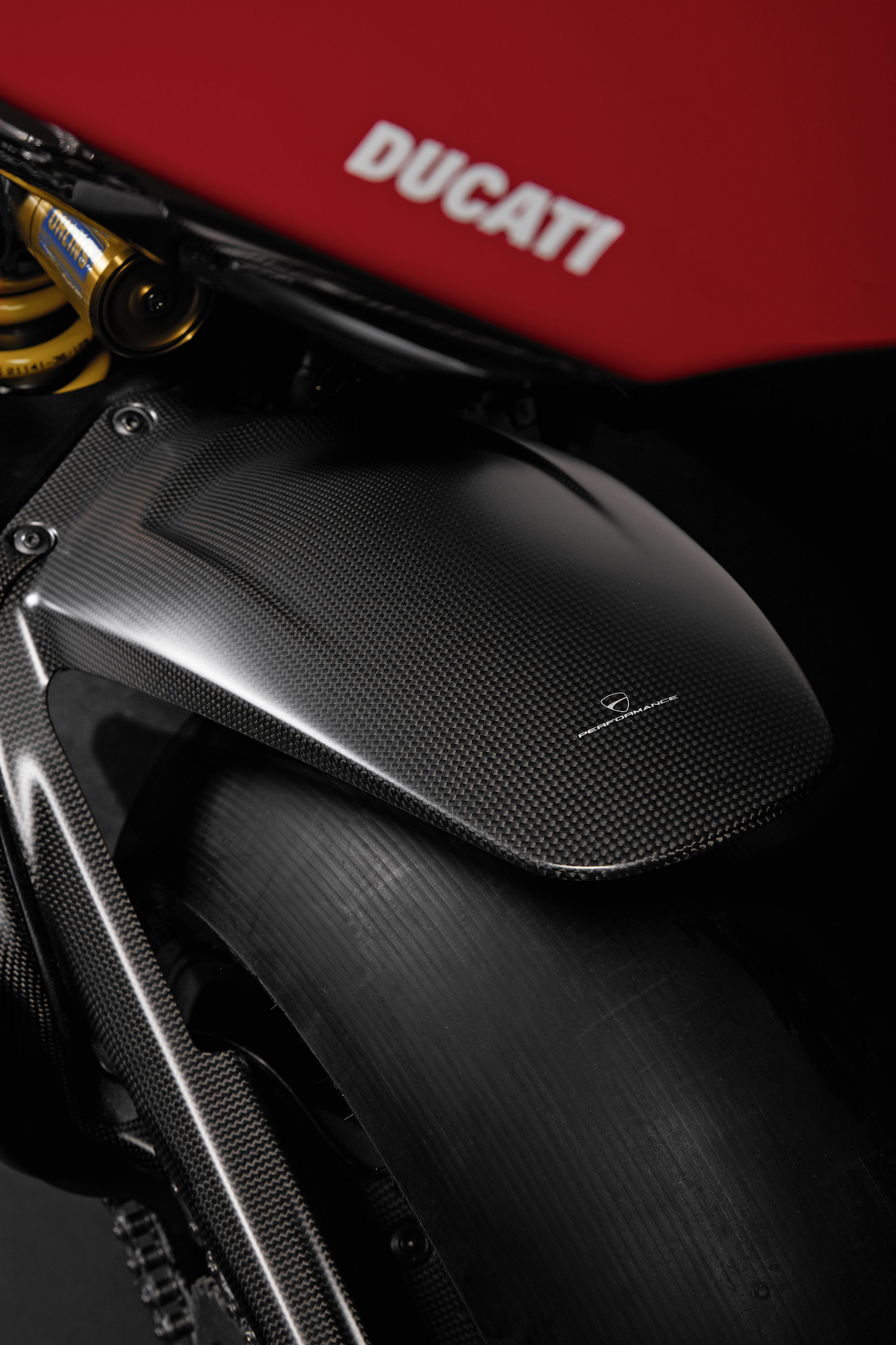 Carbon rear mudguard.