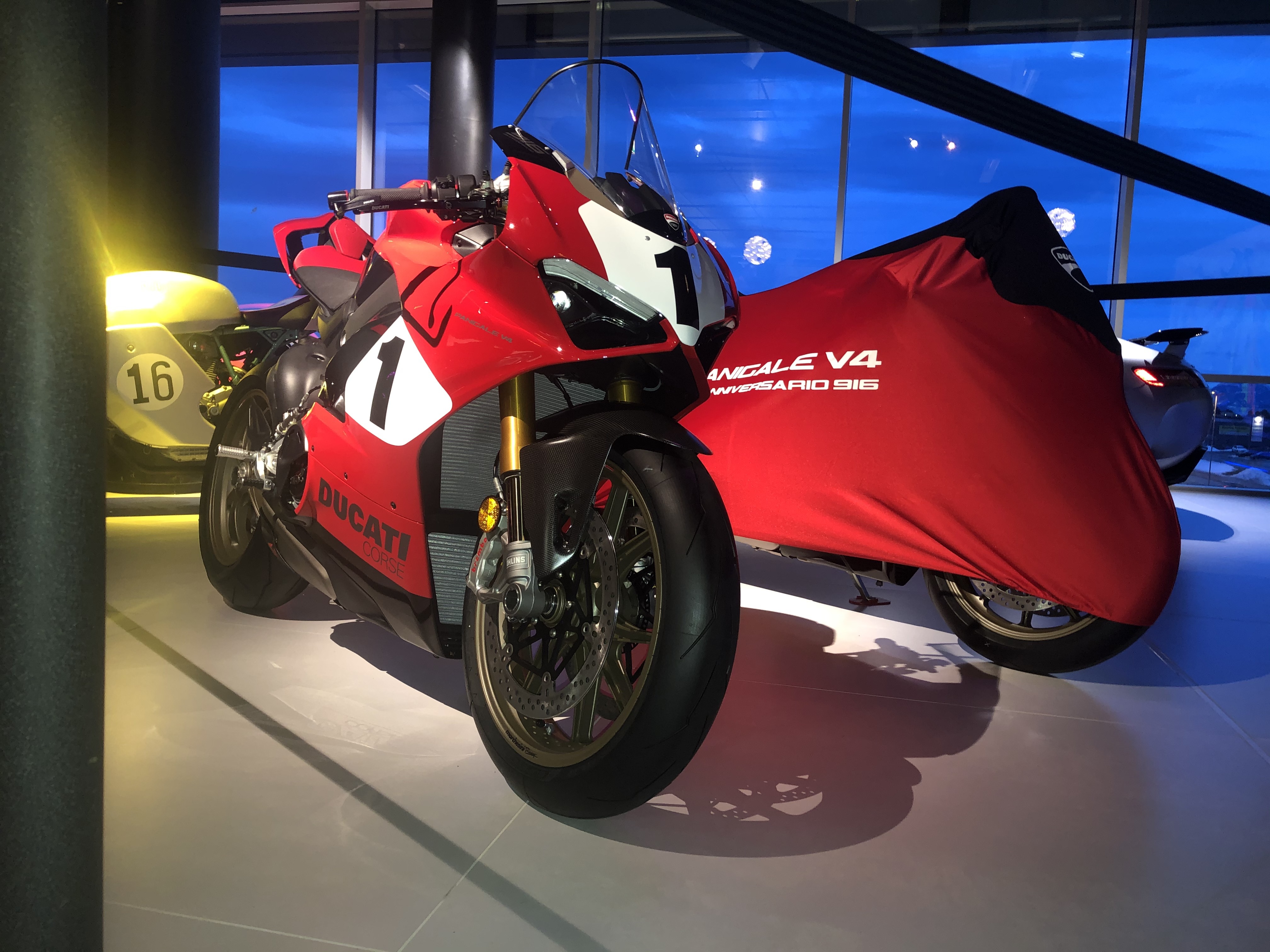 Ekstrautstyr – Ducati Trondheim Klær – Ekstrautstyr – Ducati Trondheim