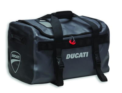 REAR BAG FOR PASSENGER SEAT OR LUGGAGE RACK. REAR BAG FOR PASSENGER SEAT OR LUGGAGE RACK.