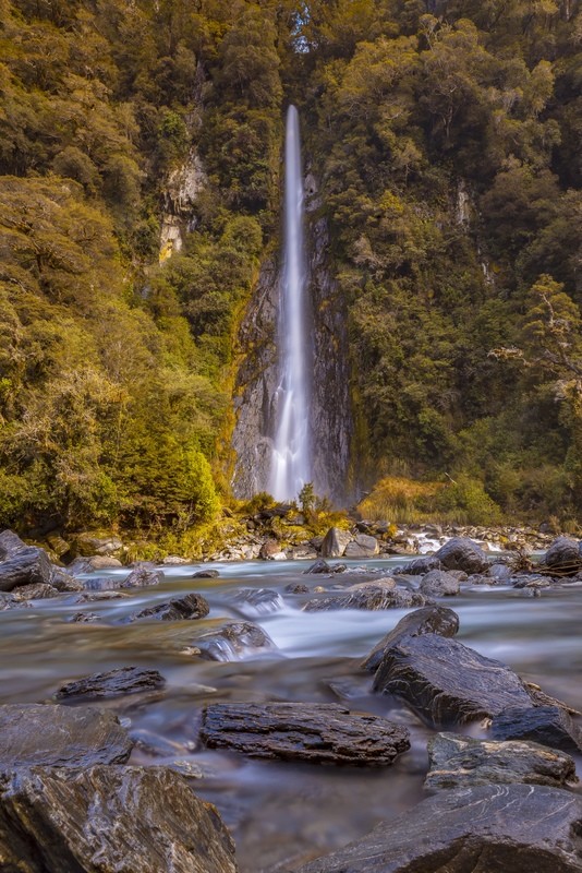 Roaring Billy Falls