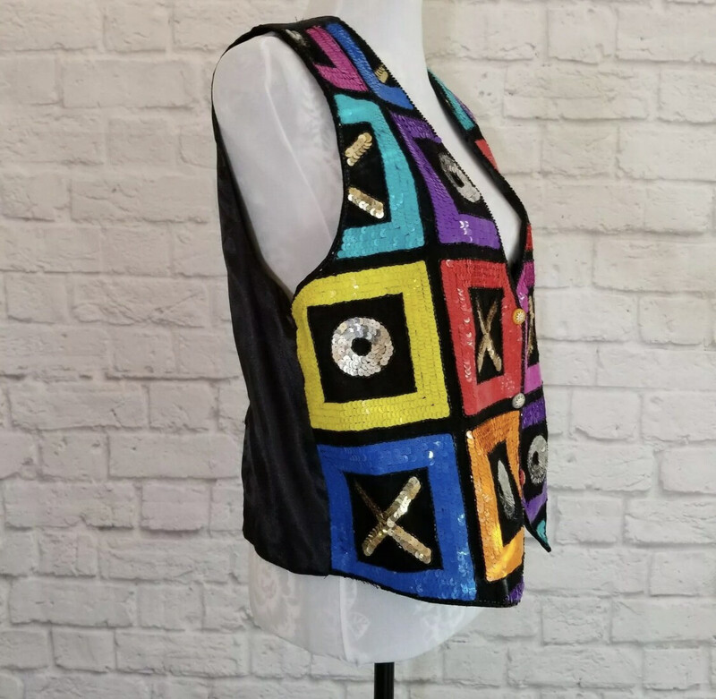 Glam Tic Tac Toe Vest - L