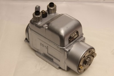 Magnet for 2 sylindret motor, Venstre, brukt Magnet for 2 sylindret motor, Venstre, brukt