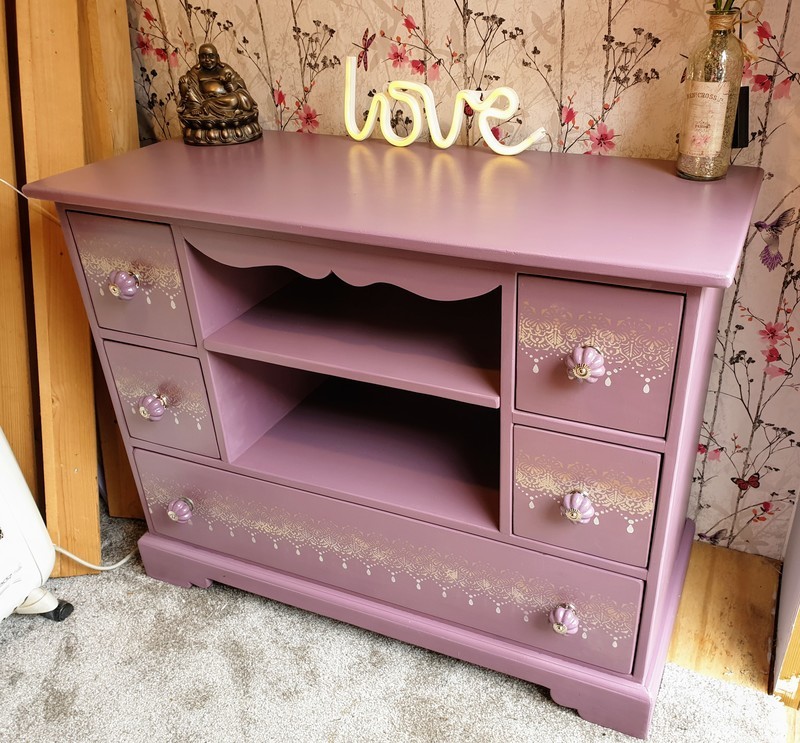 Beautiful unit hand painted in vintros wild heather given a hard wearing varnish , matching handles and stenciled on the front of each draw 
