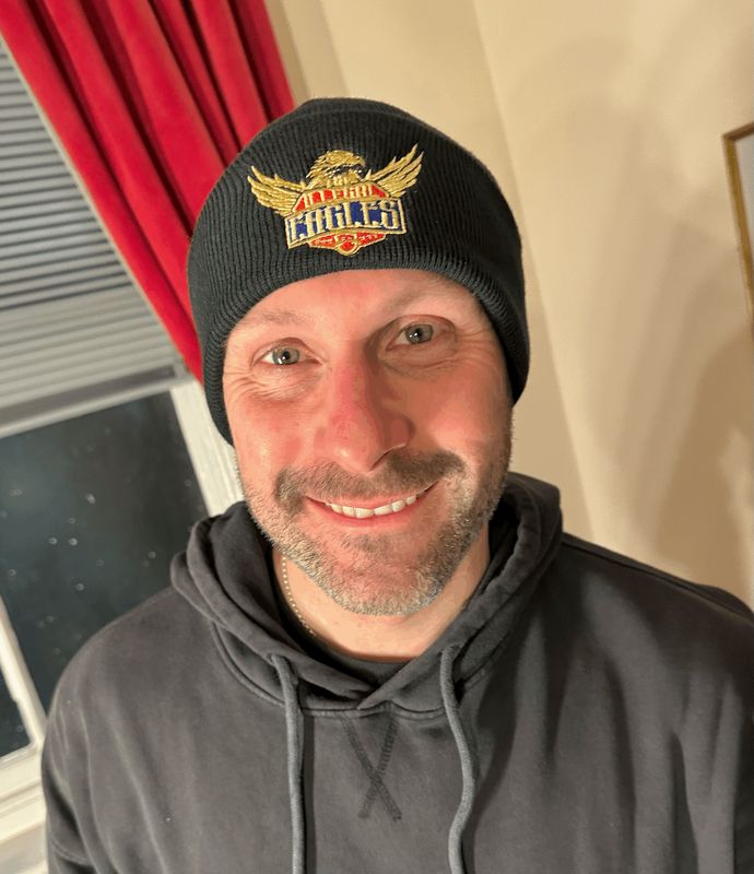 BLACK &#39;WINGS&#39; BEANIE HAT