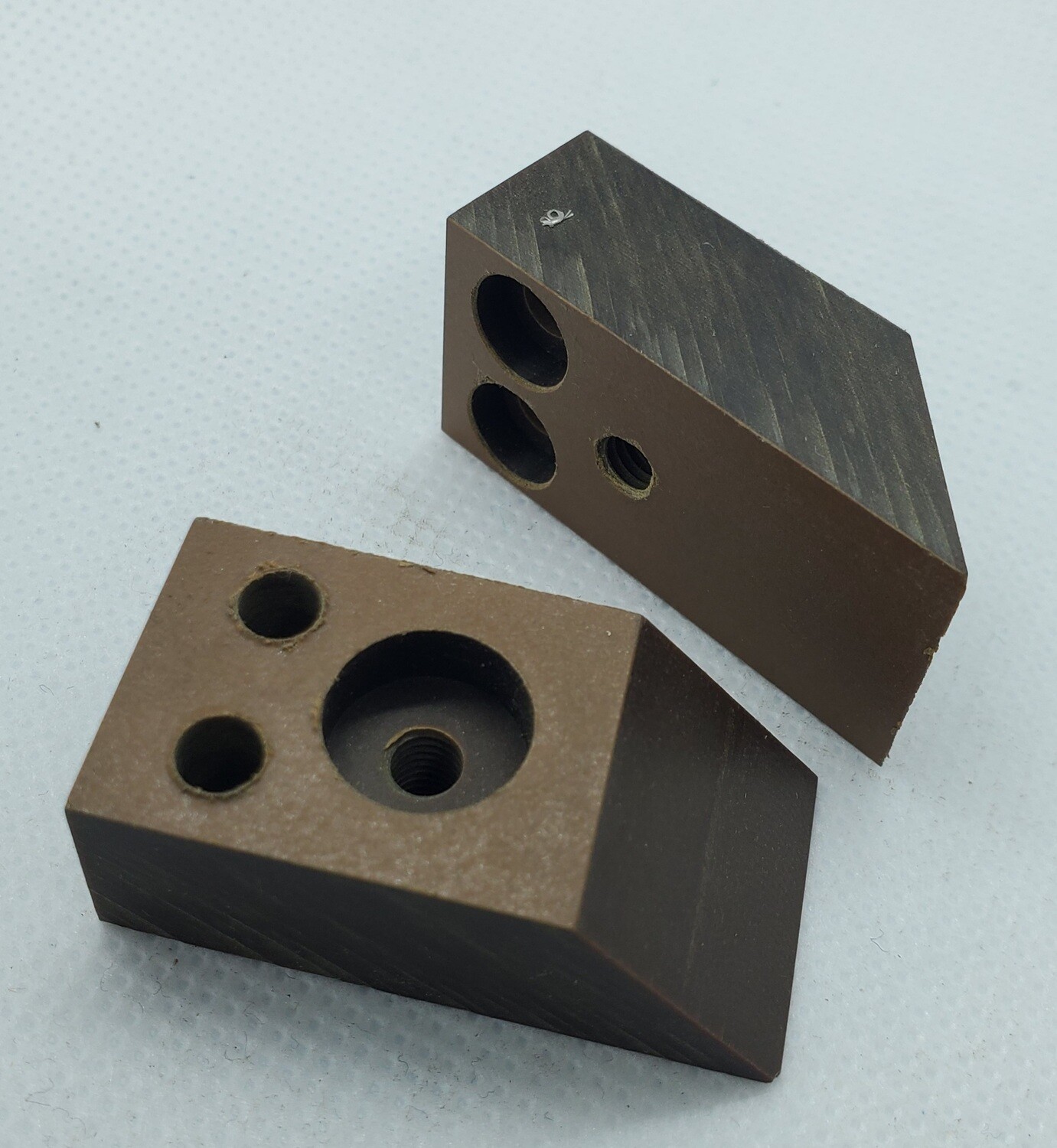 BLOCK-INSULATED CORNER, ILS4030/5030