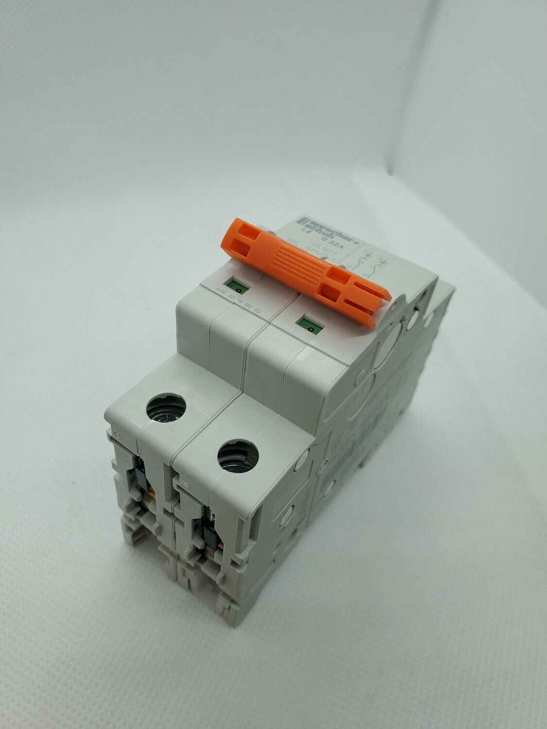 CIRCUIT BREAKER-2 POLE, 32A, L8