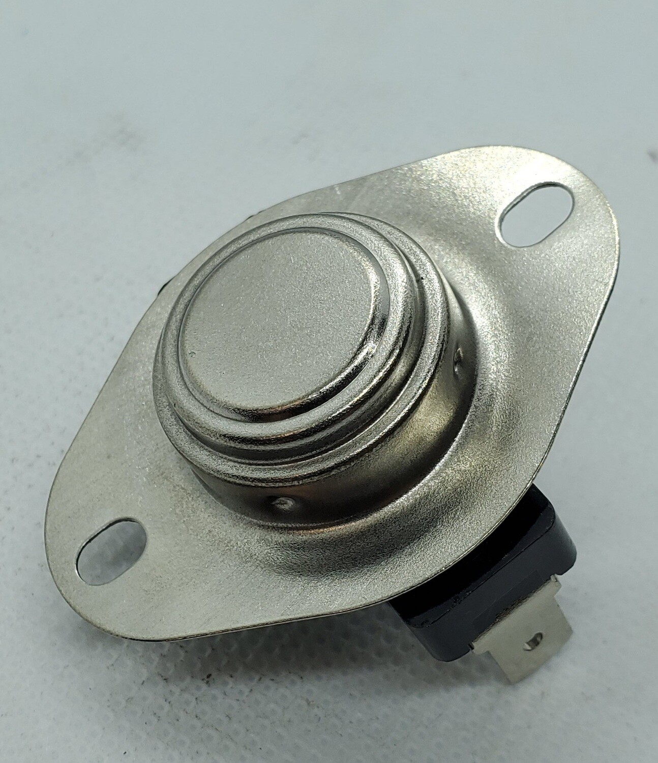 SWITCH, SNAP ACTION, 120V-277V