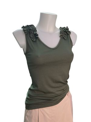 Out Top Lucilla