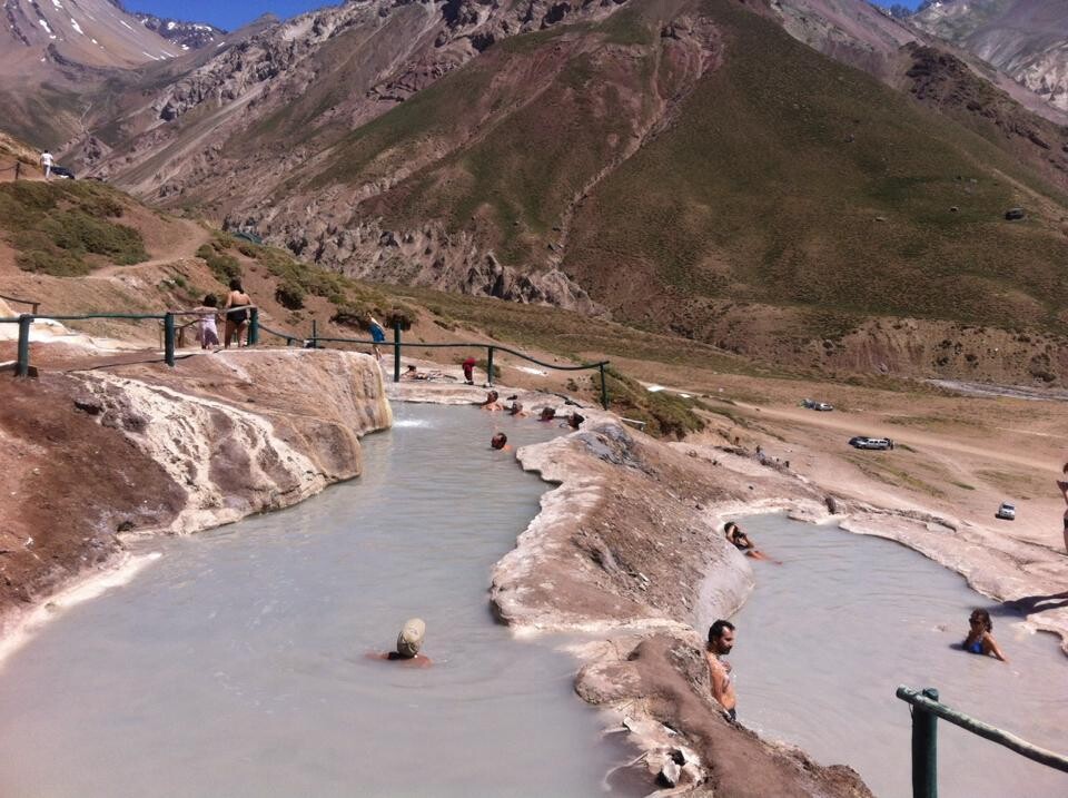 Termas del Valle de Colina y Geositios