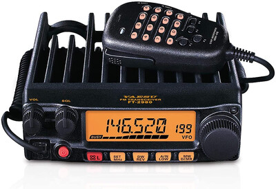 Yaesu 80 Watt VHF Radio