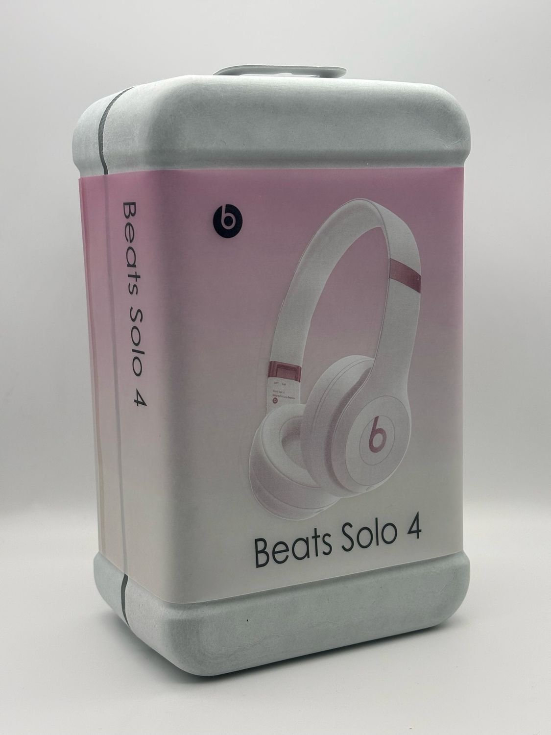 Beats Solo 4 — On-Ear Wireless Headphones — Cloud Pink