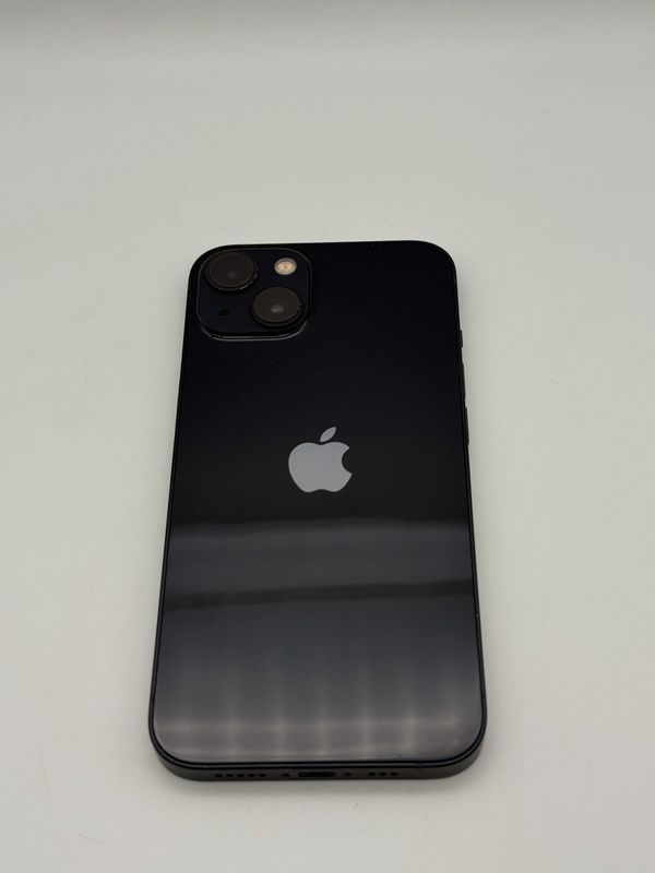 Unlocked 128gb iPhone 13
