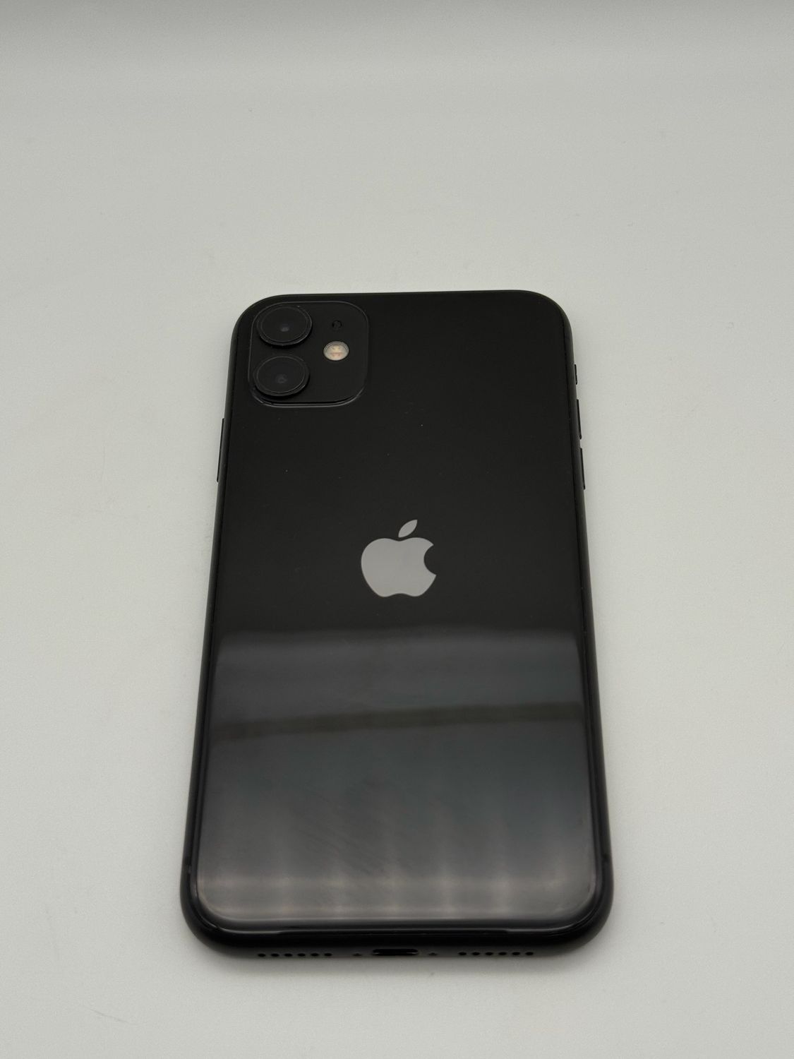 Unlocked 64gb iPhone 11