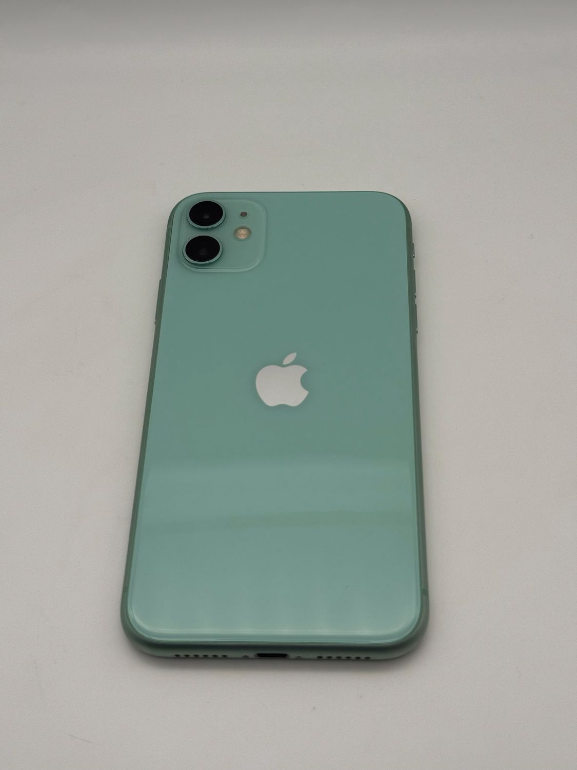 Unlocked 64gb iPhone 11