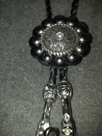 Center crystal show bolo
