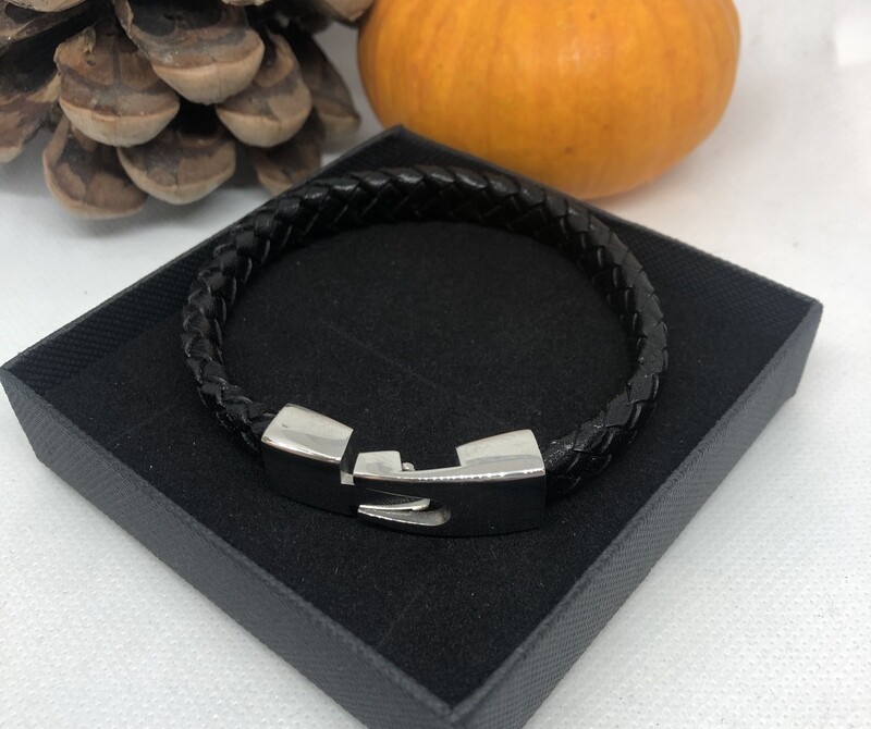 Men’s 10mm Flat Braided Bracelet - Black