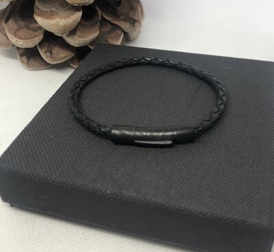 Black Vegan Bracelet 4mm