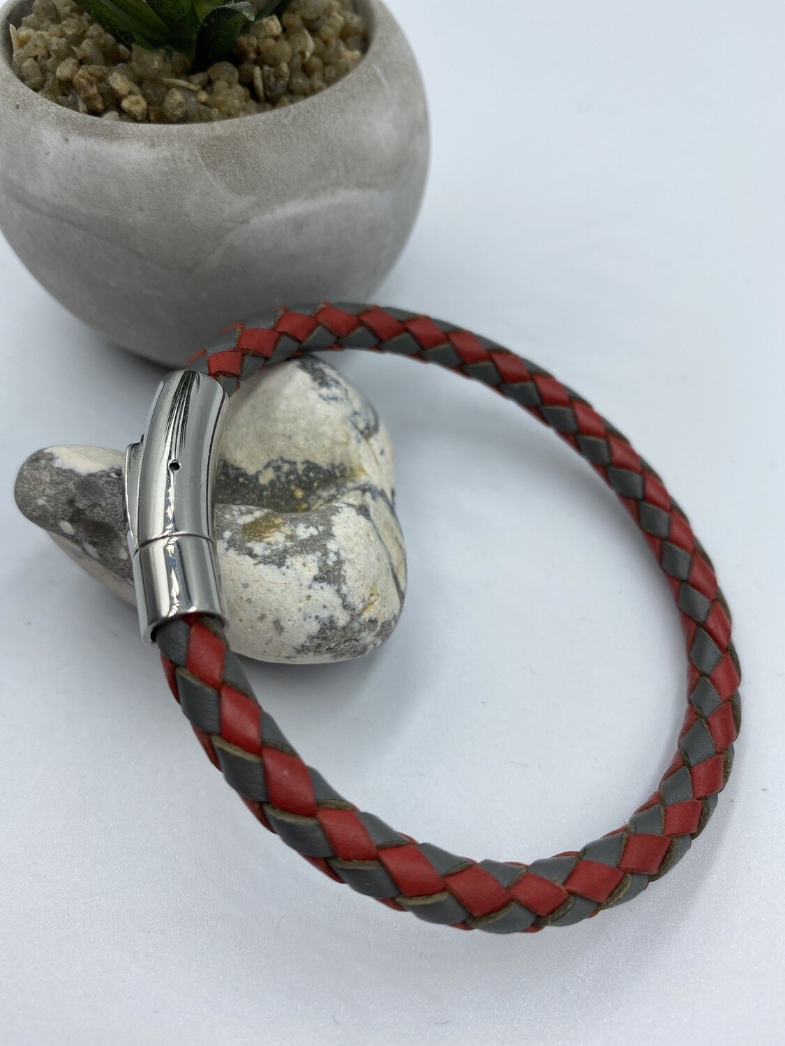 Men’s  6mm braided Leather Bracelet - Red & Grey