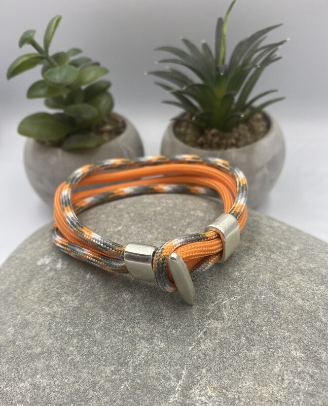 Paracord Wristwear  - Orange & Green