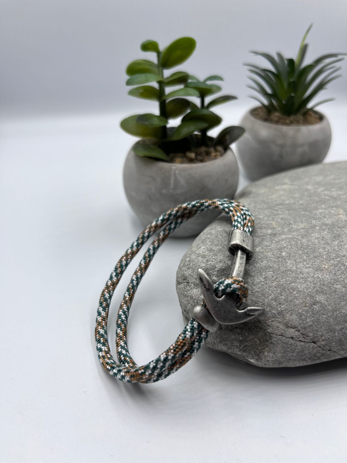 4mm  Multicoloured Paracord Bracelet - Anchor