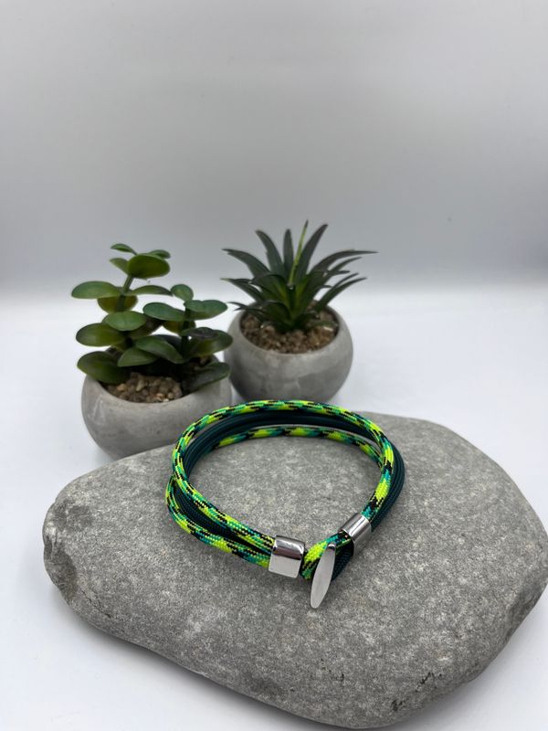 4mm multicoloured Paracord Wristwear