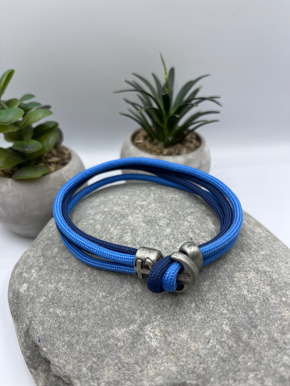 4mm  multi tone blue Paracord Bracelet - Anchor
