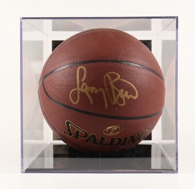 Larry Bird Signed Pallone con display case NBA BALL LARRY BIRD NBA Basketball with Display Case PSA Cerficato Certificate LARRY BIRD PALLONE AUTOGRAFATO AUTOGRAPH HAND SIGNED