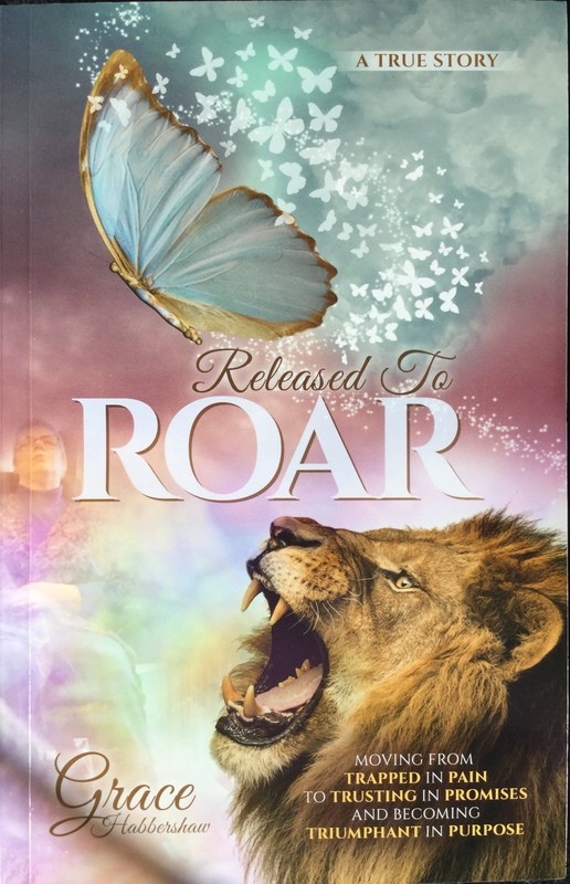 Released to Roar - Paperback book