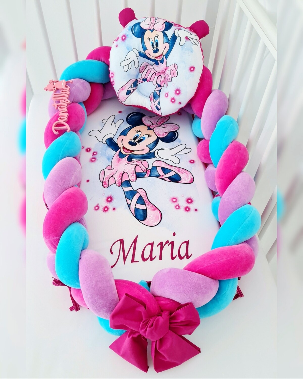 Minnie mouse cheap boppy pillow