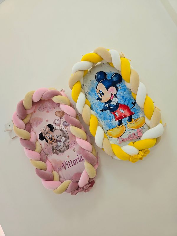 Riduttore Intrecciato Minnie + Cuscino Neonato Riduttore Intrecciato Minnie + Cuscino Neonato