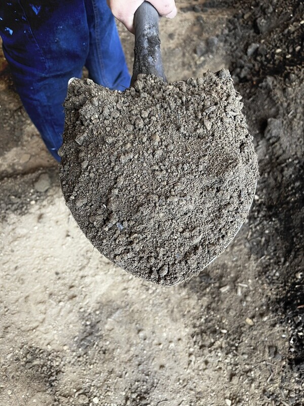 Screened Topsoil - BY THE YARD
