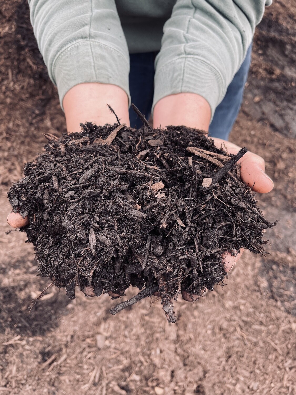 Natural Mulch- Double shred- Hardwood- BY THE YARD