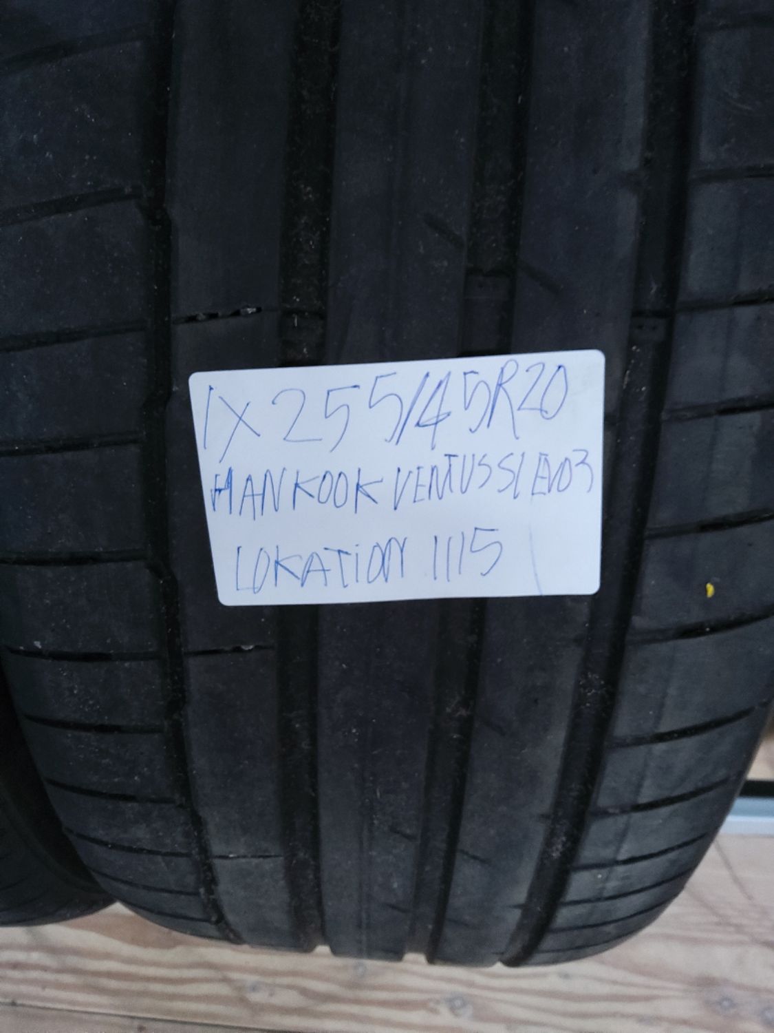 1×255/45R20 HANKOOK VENTUS S1 EVO3 SOMMERDÆK 5MM.MØNSTER 