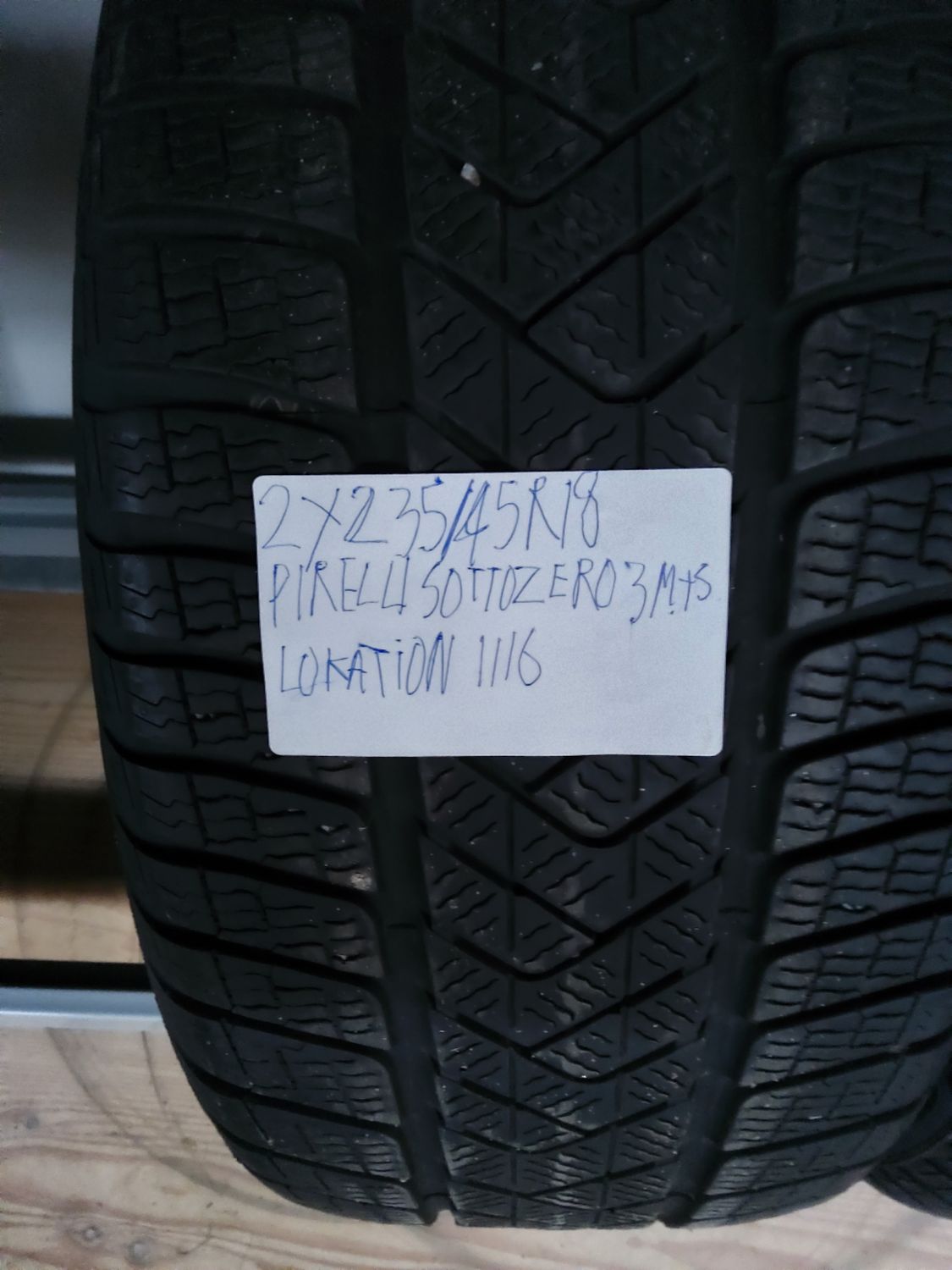 2×235/45R18 PIRELLI SOTTOZERO 3 M+S VINTERDÆK 6MM.MØNSTER 
