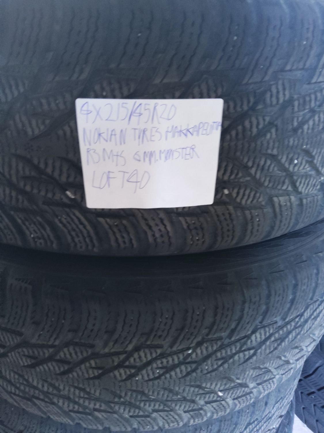 4×215/45R20 NOKIAN TYRES HAKKAPELIITTA R3 M+S 6MM.MØNSTER