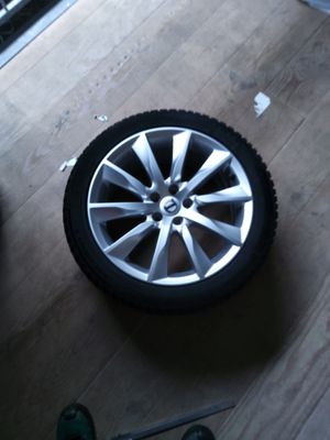 VOLVO V90 2017 VINTERDÆK MED PIGGE PÅ