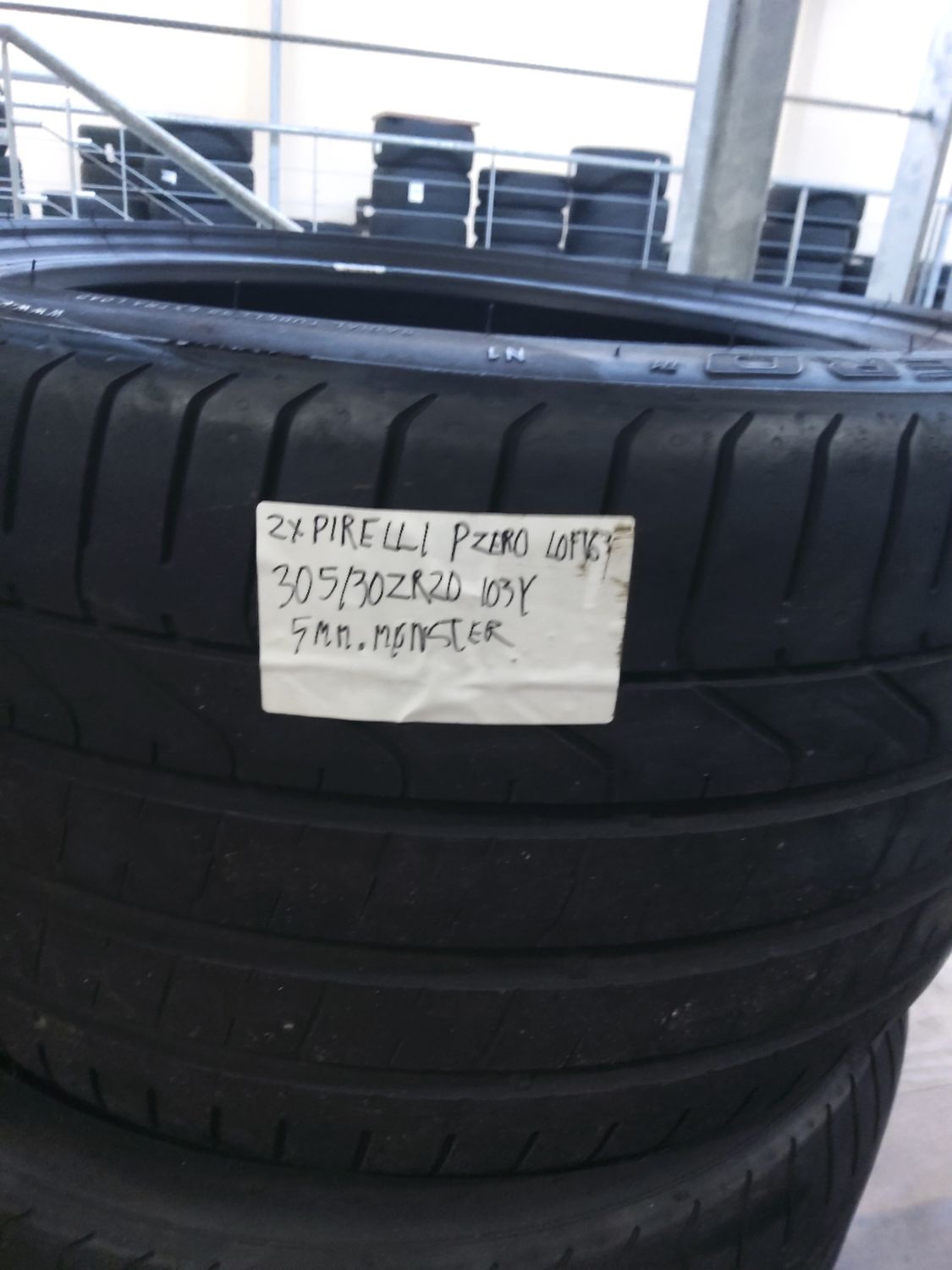 2×305/30ZR20 103Y PIRELLI P ZERO 5MM.MØNSTER