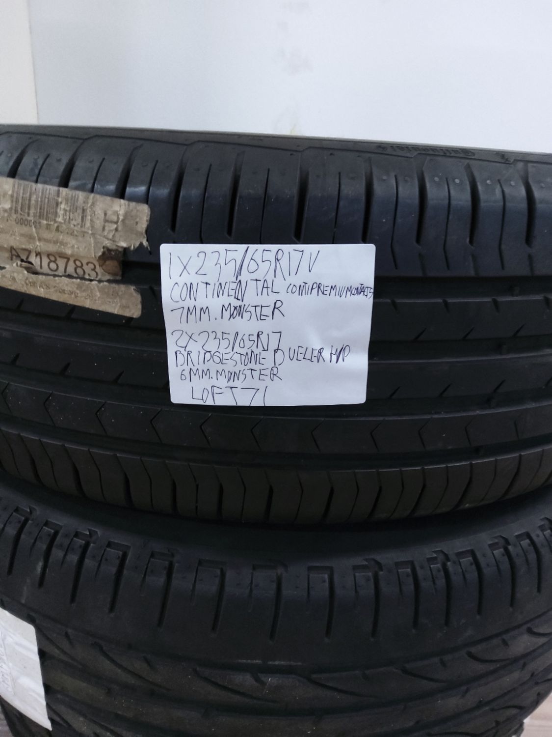 1×235/65R17 V CONTINENTAL CONTIPREMIUMCONTACT 5 7MM.MØNSTER 2×235/65R17 104V BRIDGESTONE DUELER H/P 6MM.MØNSTER
