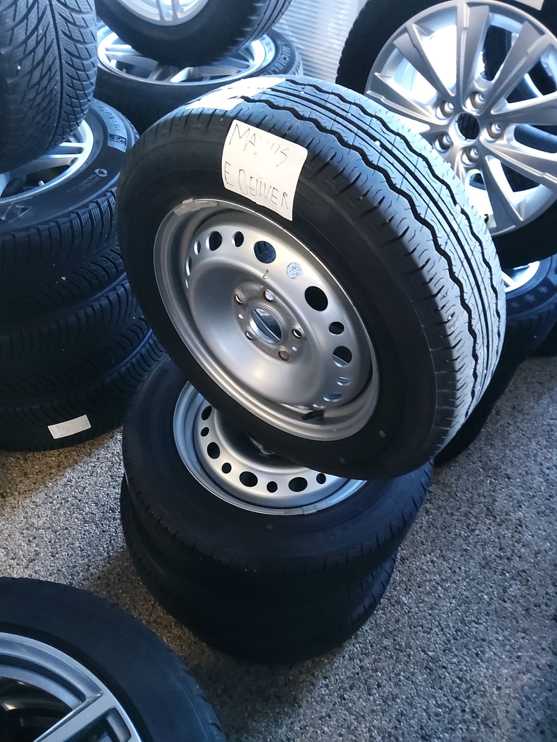 Maxus e-deliver SOMMERHJUL 15&quot;