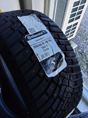ContiWinterContact 255/45R19 XL vinterdæk med pigge