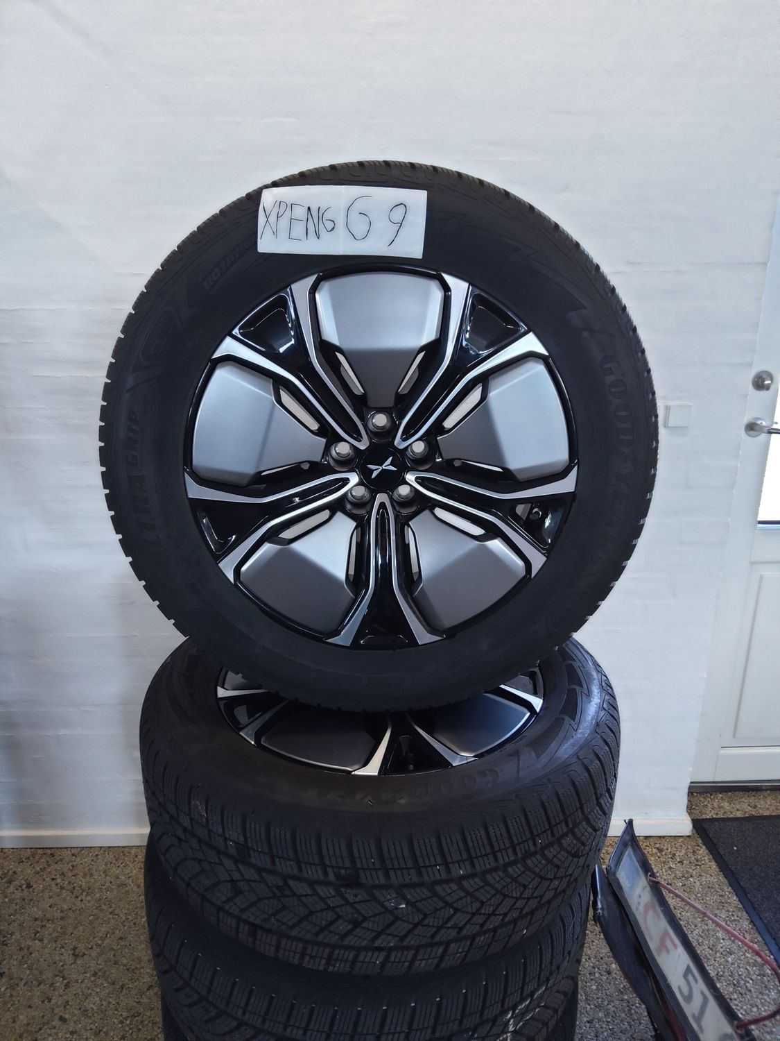 XPENG G9 VINTERDÆK 19&quot;