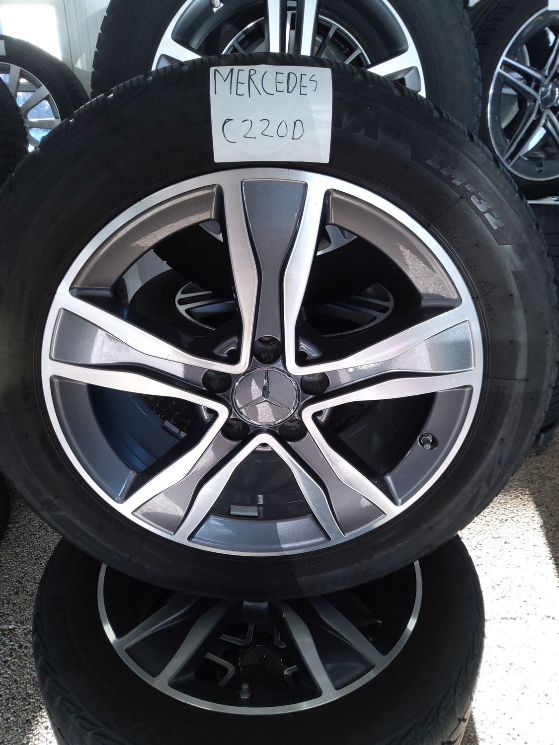 MERCEDES C220D MERCEDES C220D