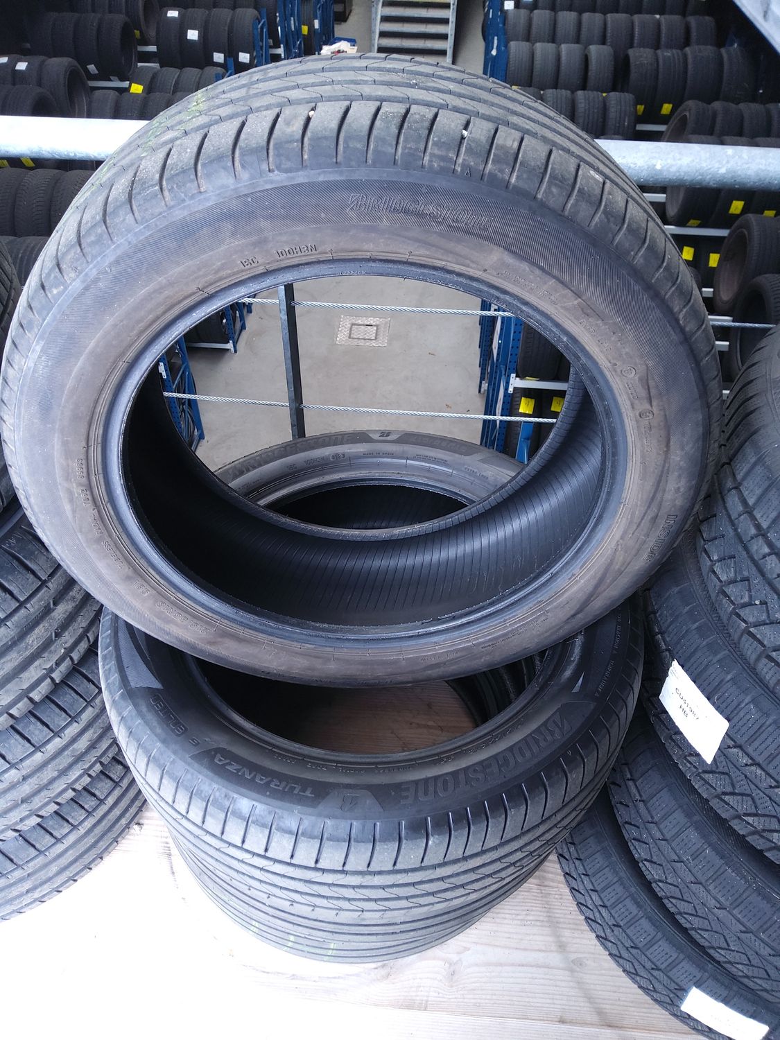 2×215/55R18 GOODYEAR EFFICIENTGRIP PERFORMANCE 5MM.MØNSTER
