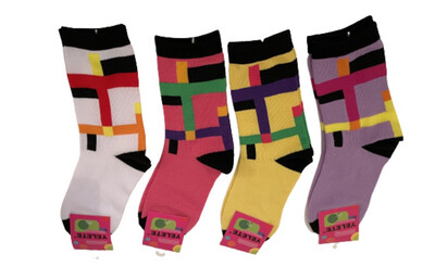 Multi Line Design Color Socks