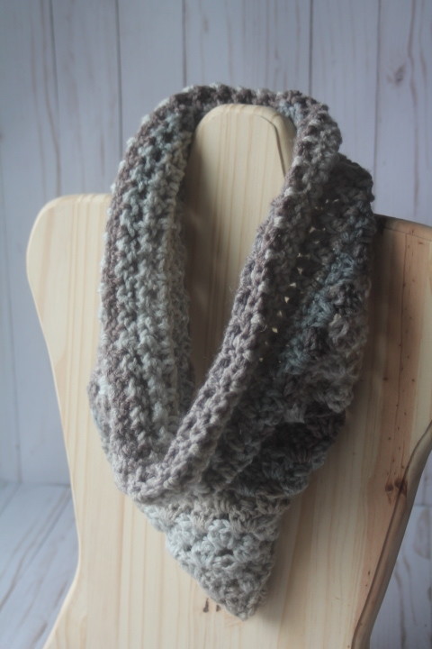 Triangle cowl