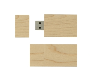 USB Stick aus Holz mit Kappe