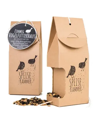Vogelfutterhaus Vogelfutterhaus auf Naturpappe mit Logostempel oder bedrucktem Hangtag als Werbeartikel mit Logo