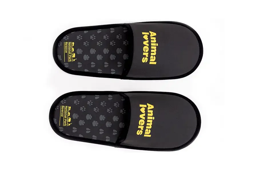 Reise-Hausschuhe Slipper aus rPET mit Logo als Werbeartikel