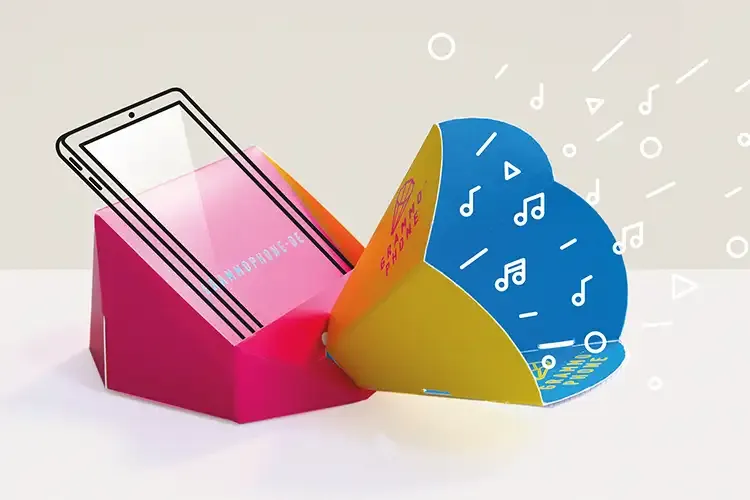GRAMMOPHONE® - Smartphone-Halter und Lautsprecher aus Karton inklusive Digitaldruck als Werbeartikel mit Logo