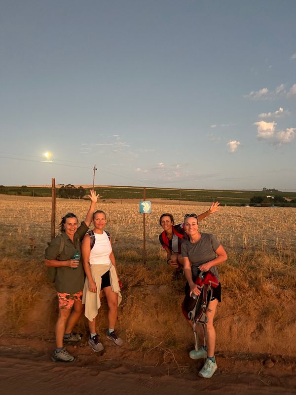 ​4-Day Cape Camino: Wine Countryside